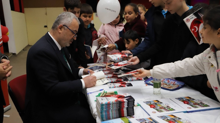 Kitap Fuarı 'nın açılışını gerçekleştirdik
