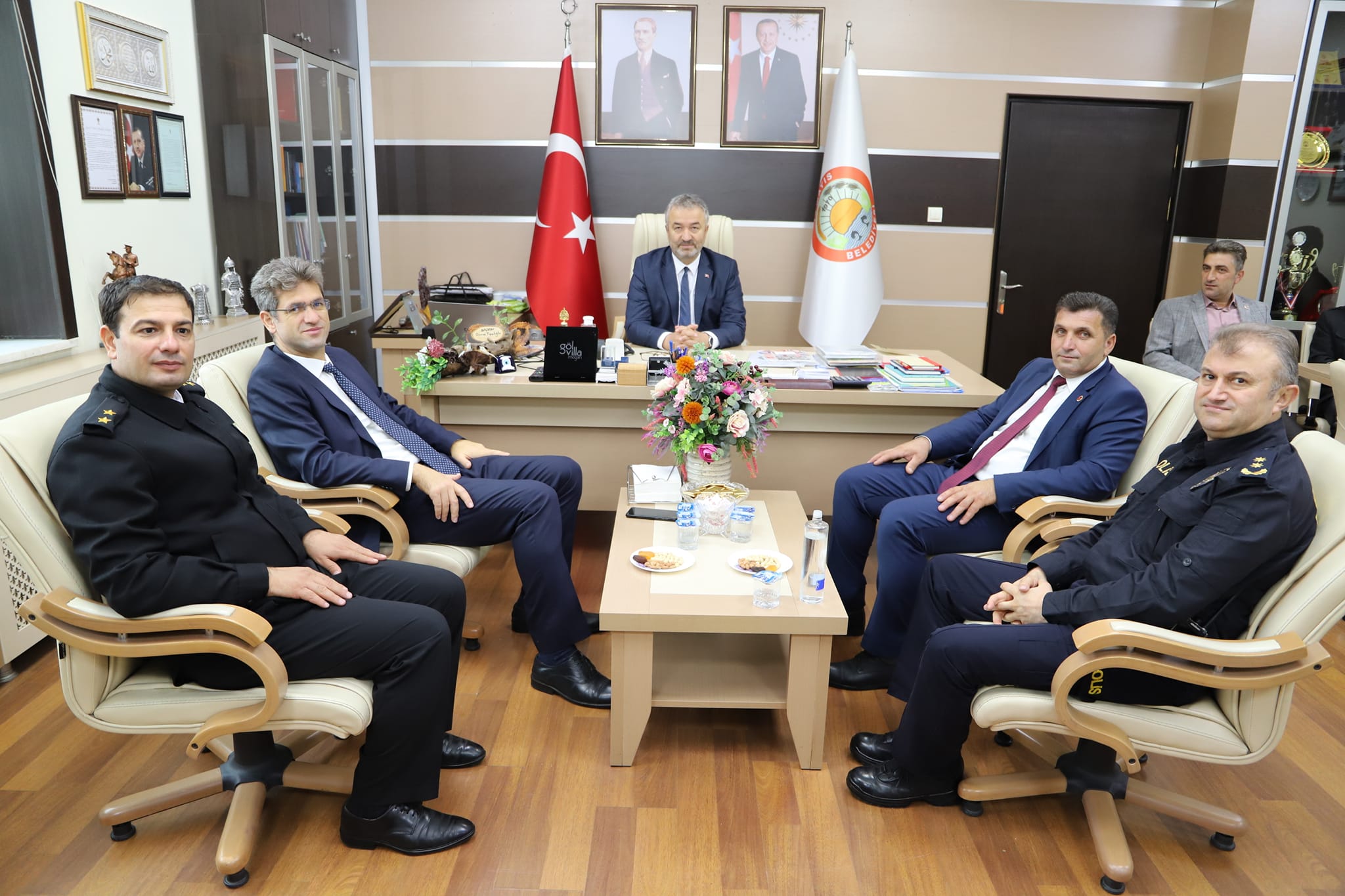 Muhtarlar Günü Münasebetiyle Başkanımıza Ziyaret.